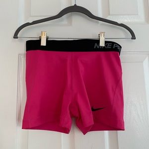 Nike Women’s Large Hot Pink Spandex
